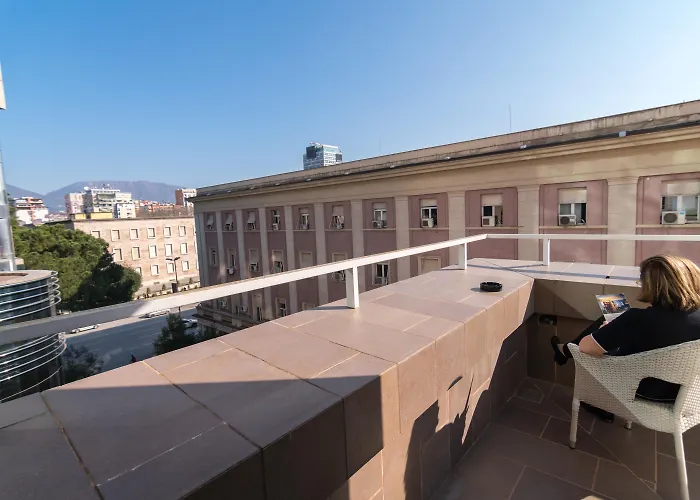 Boutique Kotoni Hotel Tirana With Golf Course