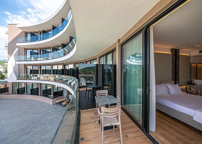 Nobbu Hotel Ksamil