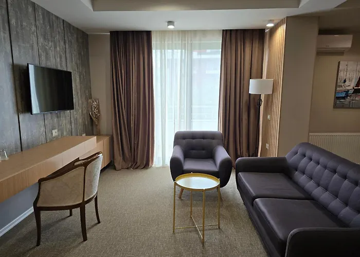 Pogradec Hotels