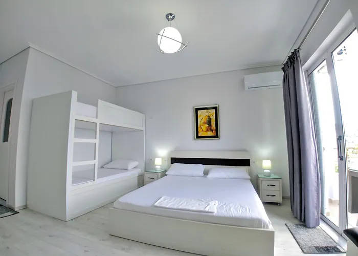 Hotel Joan Sarande