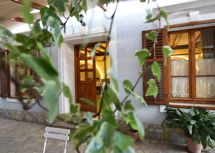 Rose Garden Hotel Shkoder