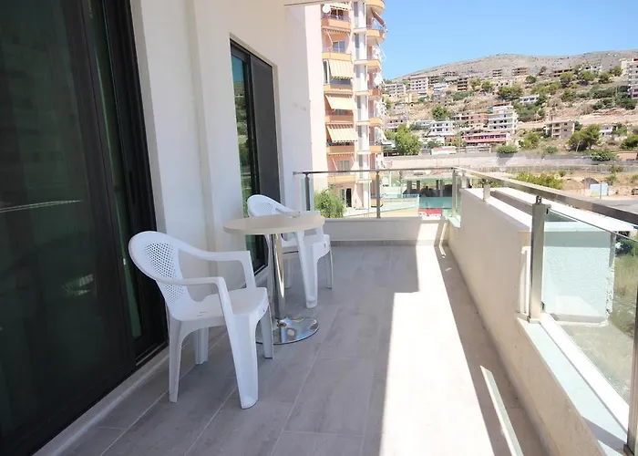 Pet friendly Maxi'S Apartments Sarande
